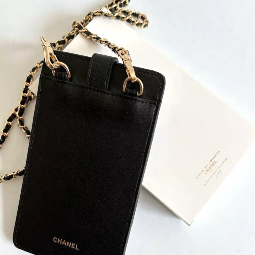 Coco CHANEL NEW With Box Black Quilted Crossbody Phone Case - Picture 2 of 6